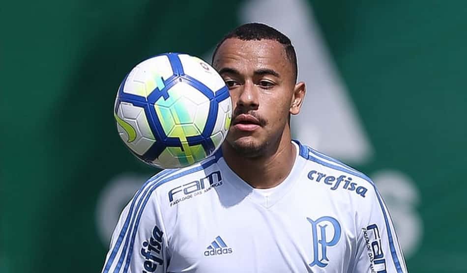 Com três 'reforços' do sub-20, Verdão faz treinamento no CT do Fluminense