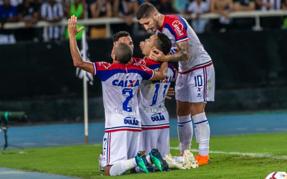 Embalado pela Sul-Americana, Bahia quer surpreender o Grêmio