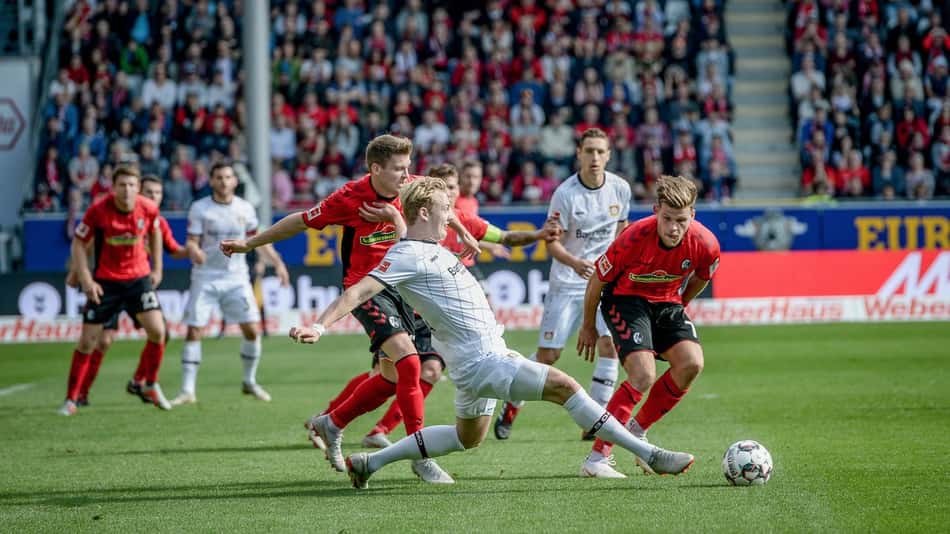 Freiburg e Leverkusen não saem do zero e se complicam na Bundesliga