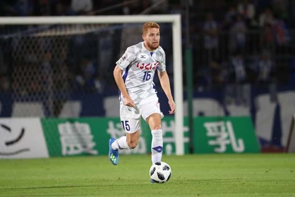 Ferrugem fala sobre futebol asiático e planeja fim de ano com time japonês