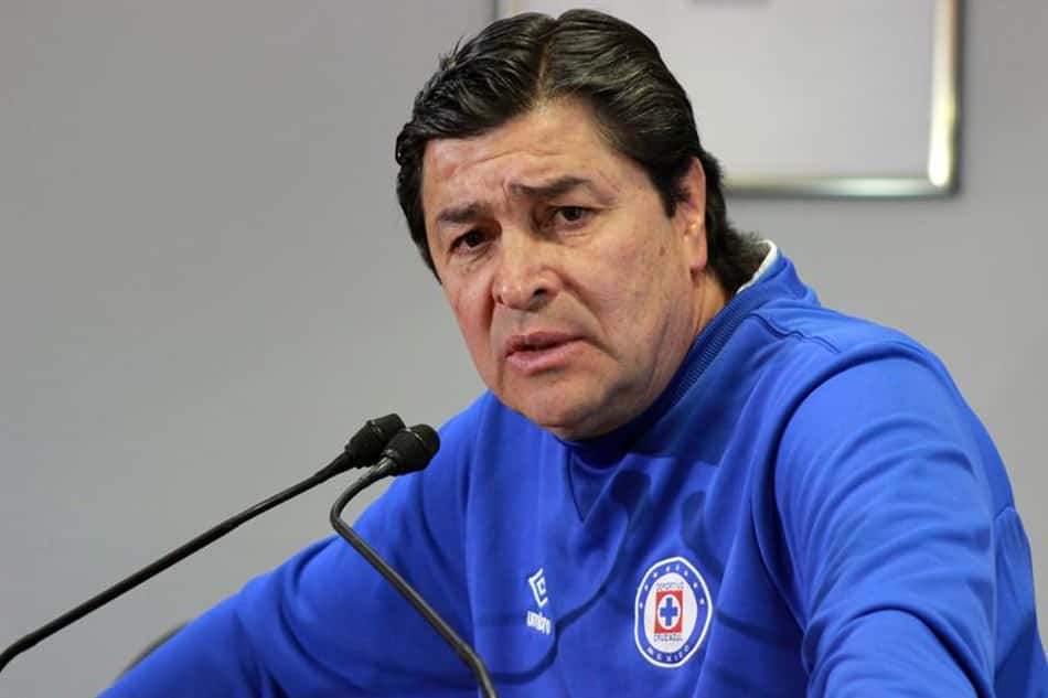 Luis Fernando Tena é o novo técnico de time latino