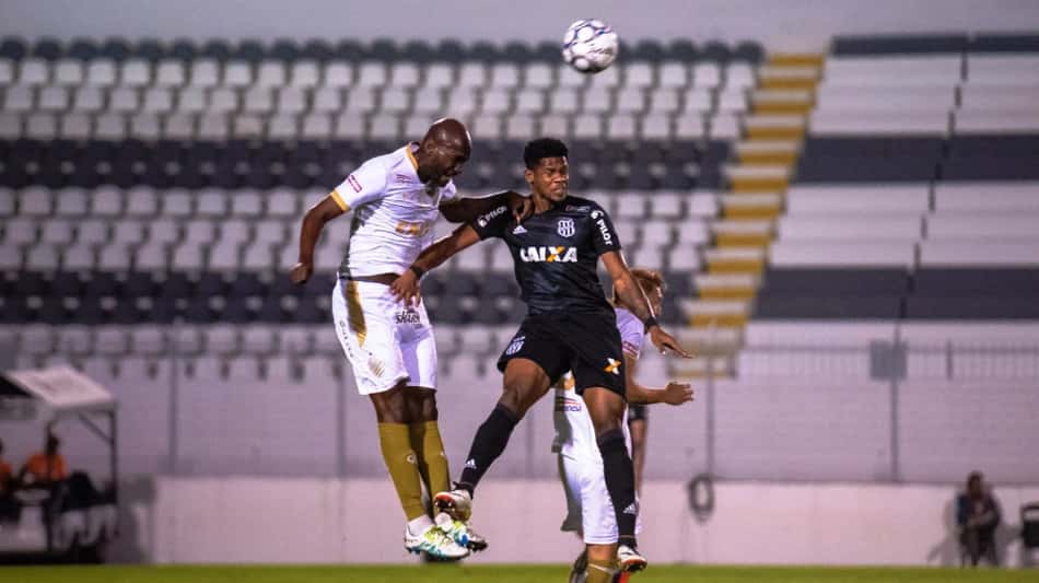 CSA duela com a Ponte Preta para "voltar a sonhar" com título da Série B