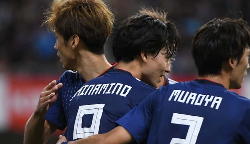 Japão passa sem maiores problemas pelo Panamá