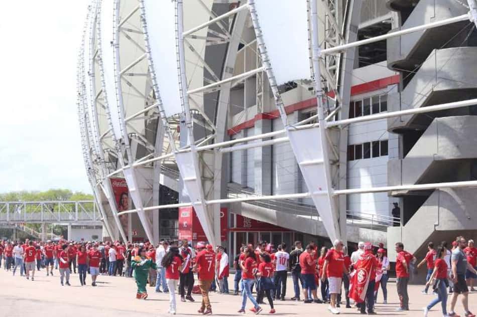 Patrocinadores não suspendem contratos com o Internacional