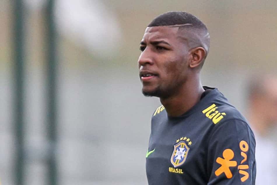 Emerson será o 42º brasileiro a vestir a camisa do Barcelona; veja a lista