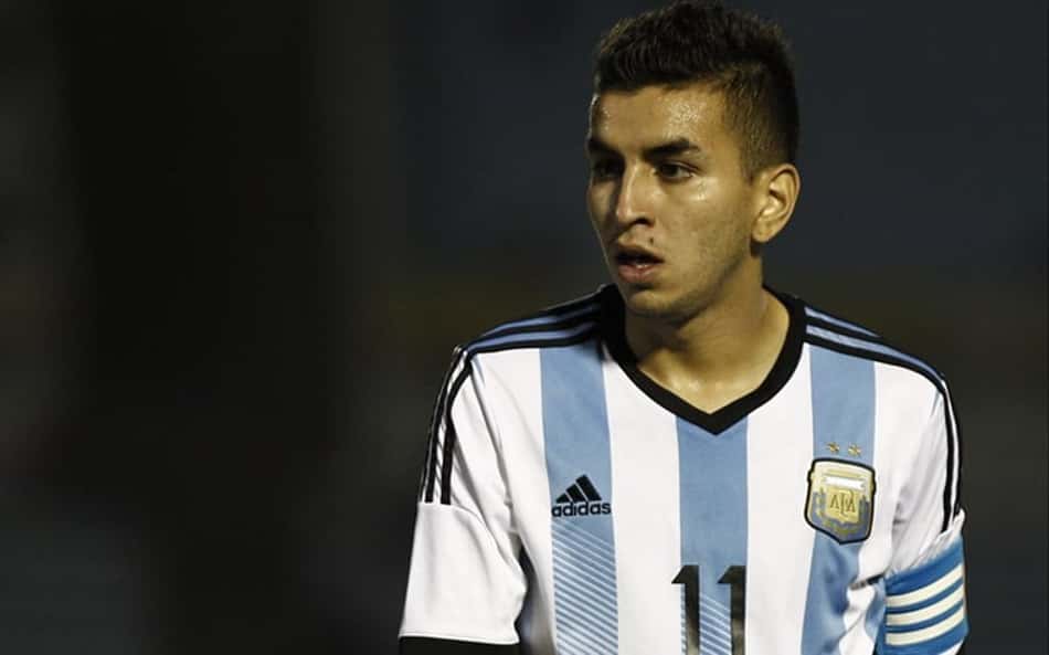 Atacante lamenta ausência na convocação da Argentina