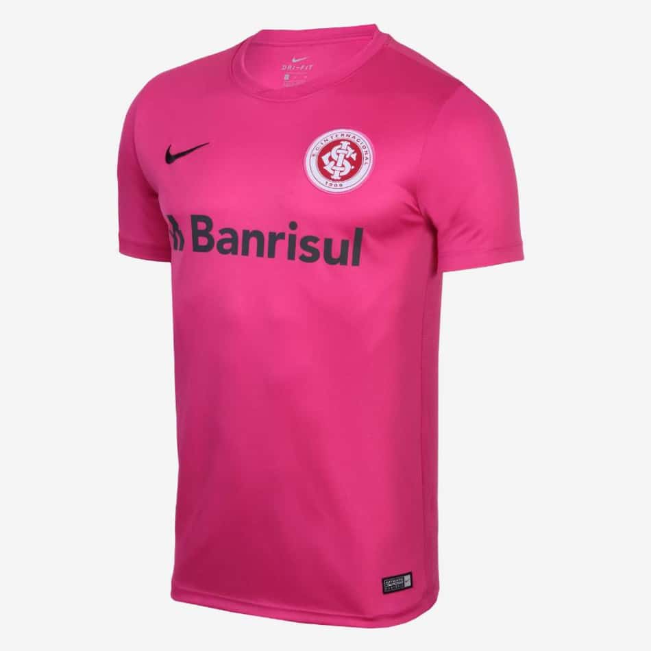 Internacional relança camisa em prol da campanha Outubro Rosa