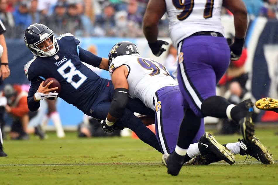 Equipe da NFL propõe regra para tornar a violência contra o quarterback passível de revisão