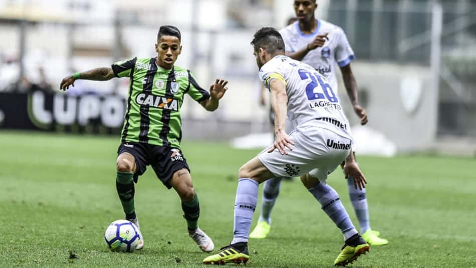 América-MG fica no empate com Grêmio e se complica no Brasileiro