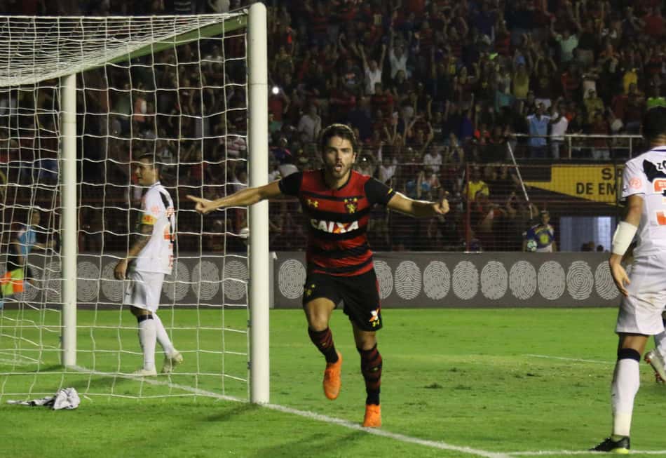 Blog do Garone: Cláudio Winck, a nova aposta ofensiva para a lateral do Vasco
