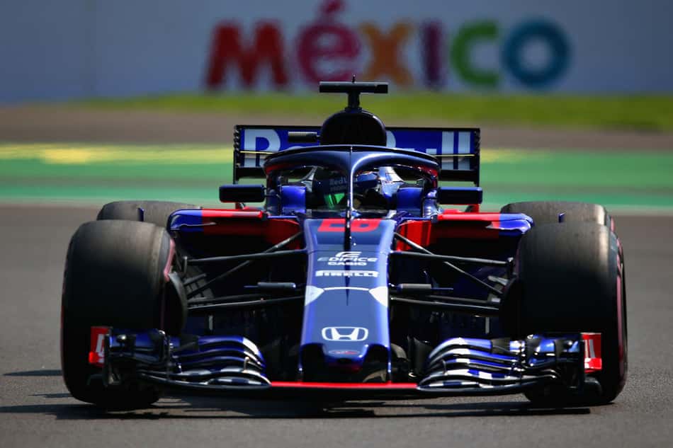 Torro Rosso adia decisão da dupla de pilotos até dezembro