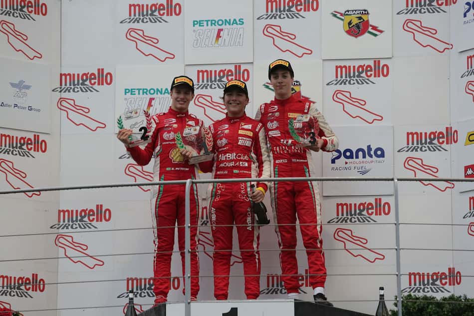 Petecof fecha rodada tripla com 100% de pódios em Mugello e é quarto no campeonato da F4 Italiana