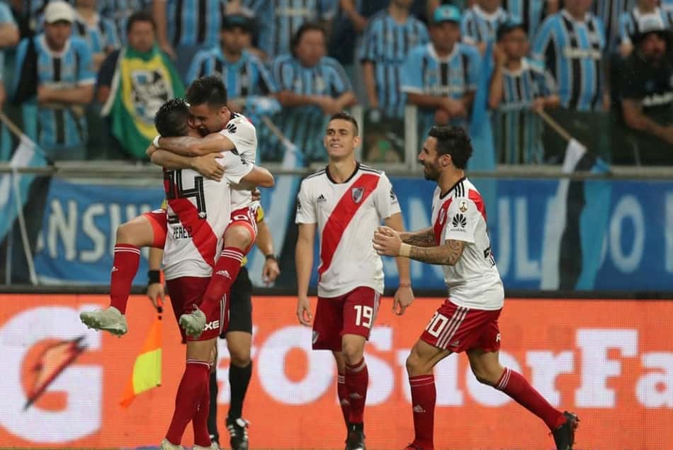 VAR entra em ação, Grêmio toma a virada do River e cai na semi da Libertadores