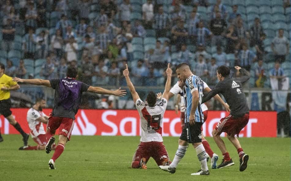 Pratto solta palavrão com chance de River x Boca na final da Libertadores