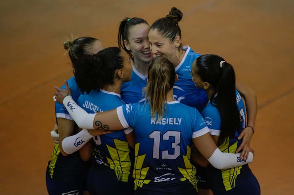 Sesc-RJ vence Botafogo em noite de estreias no Carioca de Vôlei