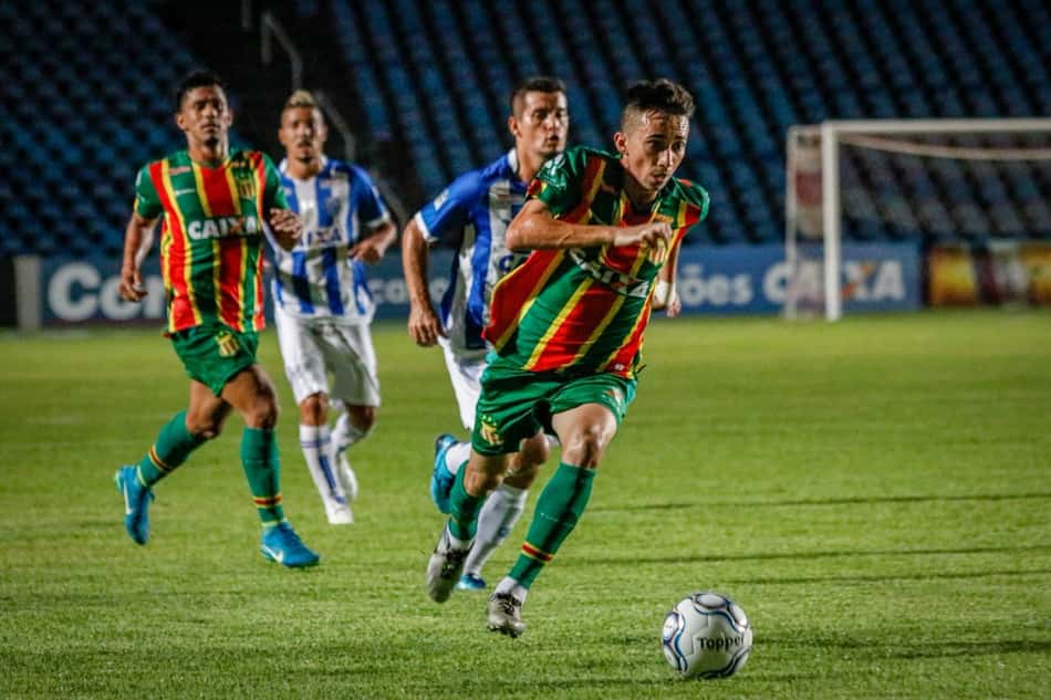 De virada, CSA derrota o Sampaio Corrêa e fica próximo do acesso