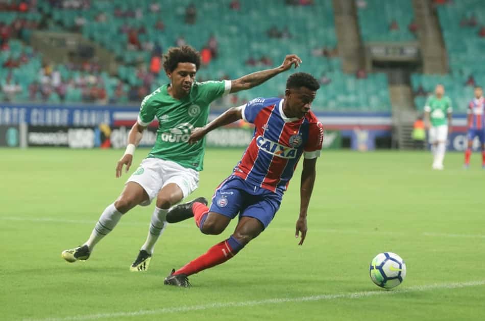 Bahia vence com gol de Élber, se afasta do Z4 e complica a vida da Chape