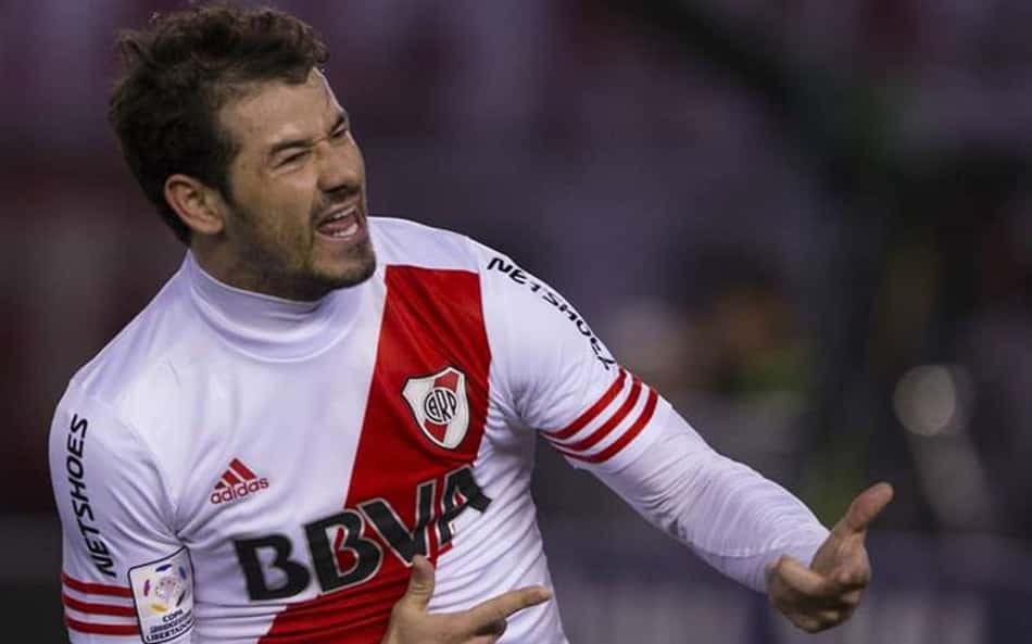Dois campeões da Libertadores negociam com time sul-americano; Confira