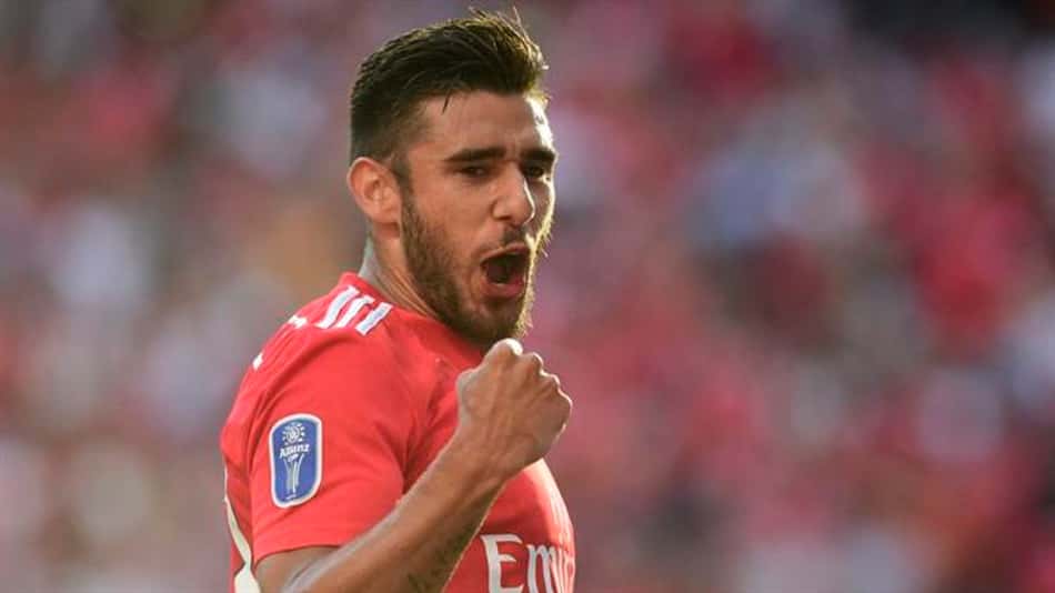 Atacante do Benfica perto de ser anunciado por time sul-americano