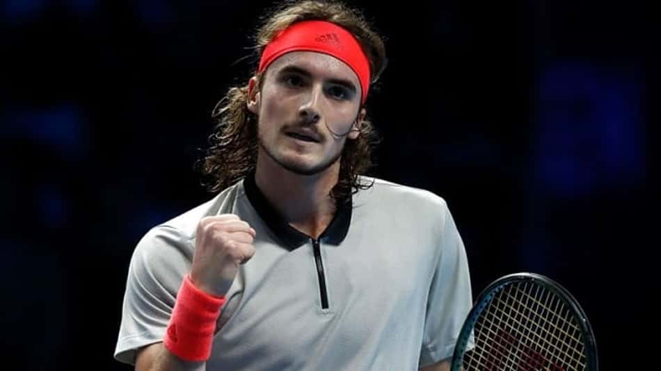 Tsitsipas fecha sua melhor temporada no 15° lugar do ranking