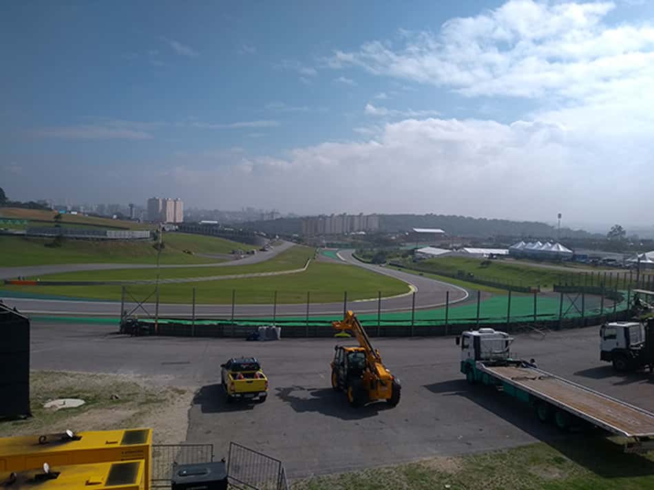 TEMPO REAL: Acompanhe o aquecimento para o GP do Brasil