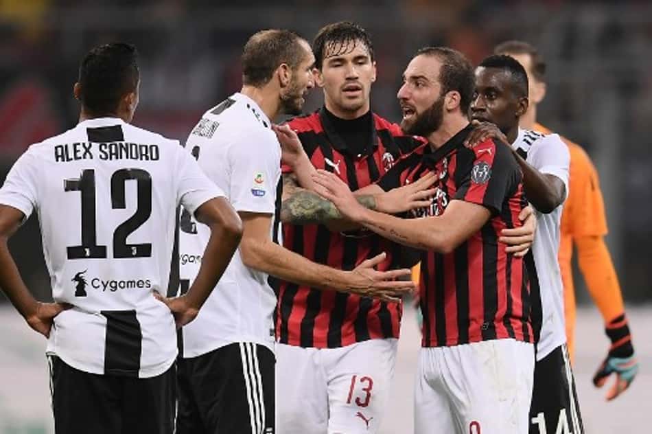 Higuaín pede desculpas por expulsão em derrota para a líder Juventus