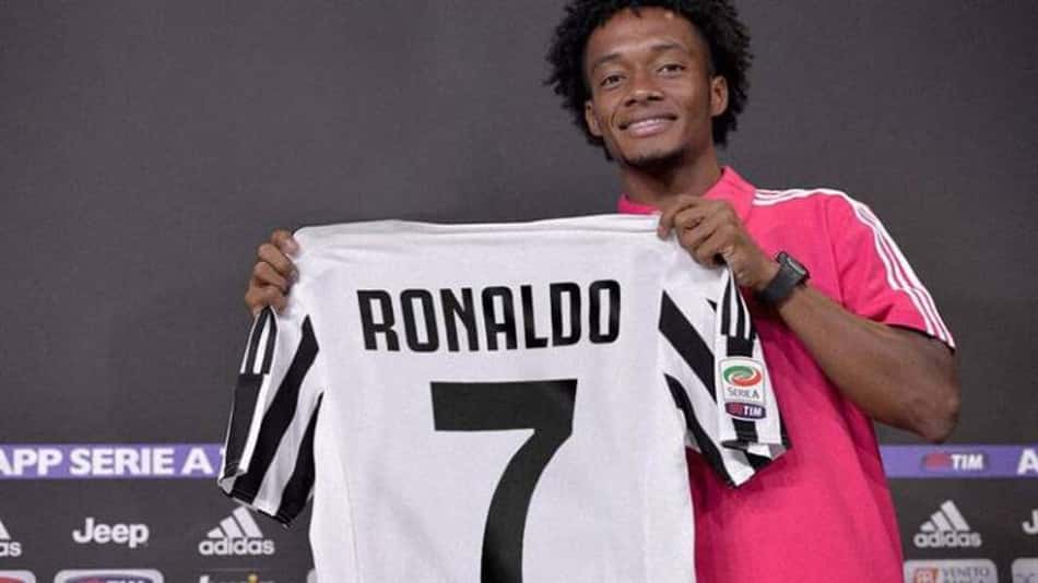 Cuadrado chega à Alemanha para saber se será operado