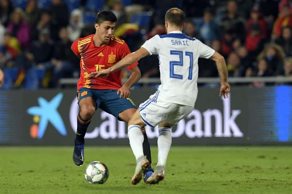 Sem as principais estrelas, Espanha vence a Bósnia em amistoso