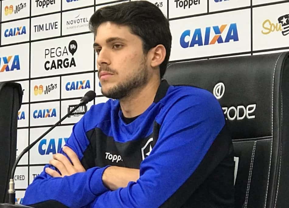 Rabello diz que Libertadores é um 'sonho possível' e comenta opções sem Carli