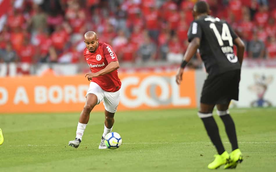 'Faltou um pouco de paciência na conclusão', lamenta volante do Inter