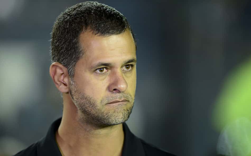 Vasco: Fernando Miranda parabeniza goleiro e diz que 'terá uma noite feliz'