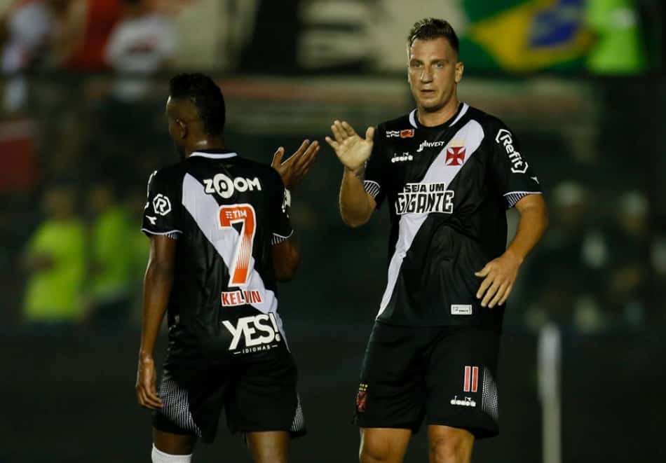 Vasco quer botar 'água no chope' do Palmeiras e garantir permanência