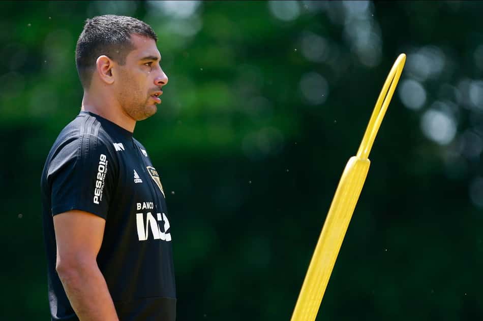 Após interesse do Sport, Diego Souza entra na mira do Botafogo