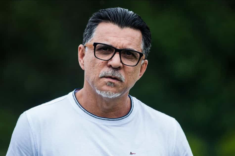 Ricardo Rocha assina com a Record e será comentarista no Campeonato Carioca