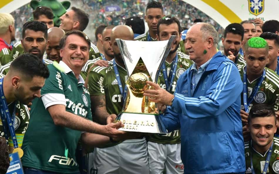 Prass critica Bolsonaro na festa do Verdão: 'Não consegui pegar a taça'