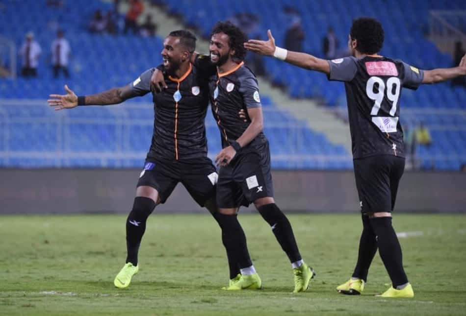 Ex-Fla, Luiz Antônio marca gol da vitória do Al Shabab na Liga Árabe