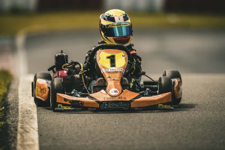 Jovem talento do kart, Augustus Toniolo encara finais do Paulista Light e da Copa Super Paraná