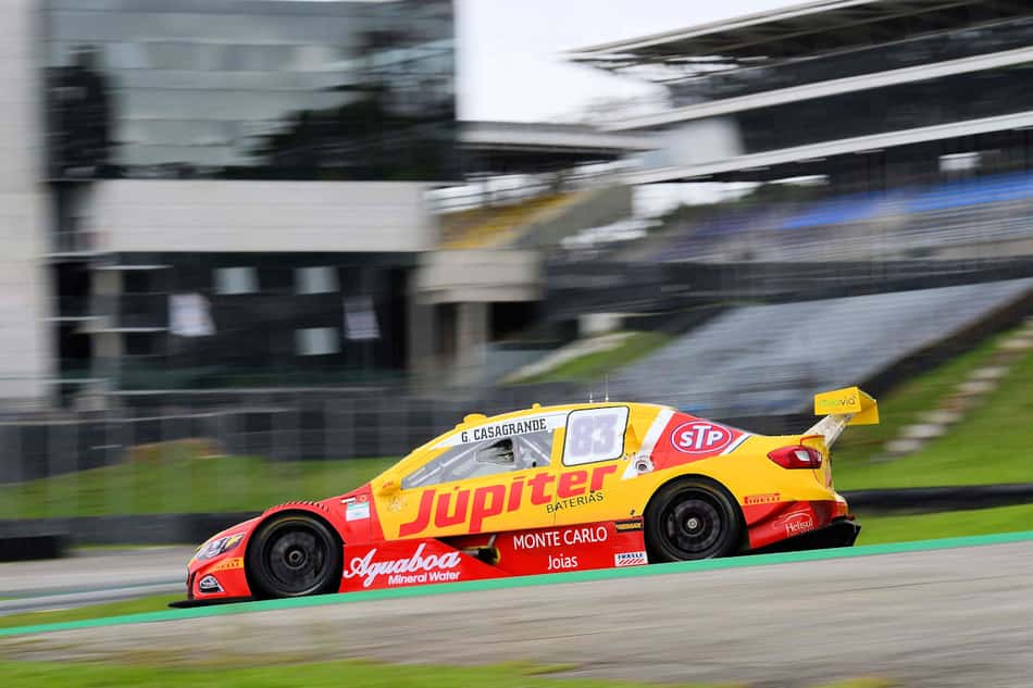 Gabriel Casagrande lidera primeiro dia de treinos em Interlagos