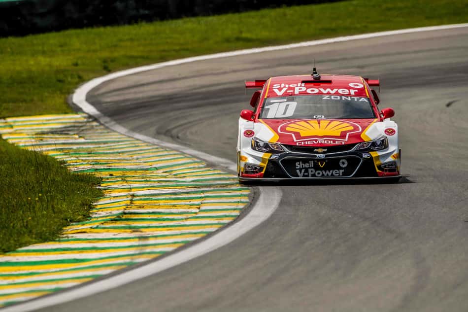 Em uma classificação "molha e seca", Ricardo Zonta sai na pole em Interlagos, Serra é terceiro