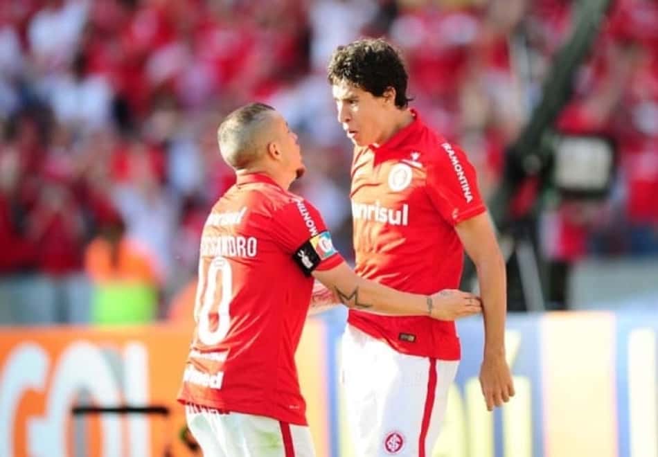 Rodrigo Dourado admite sondagens, mas diz: 'Estarei na reapresentação'