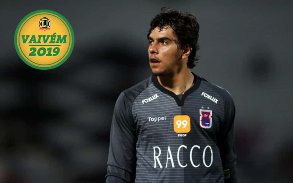 Ceará acerta a compra do goleiro Richard, do Paraná Clube