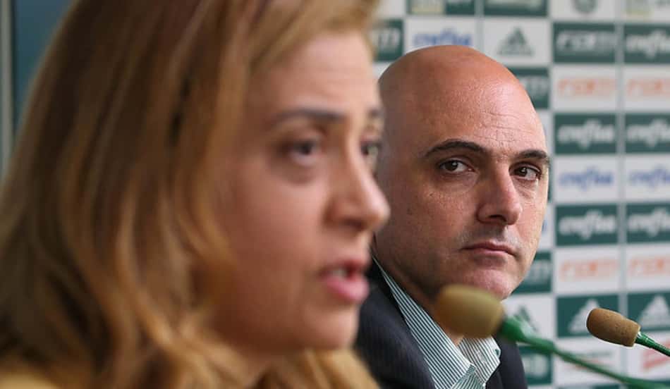Sem tempo hábil, decisão sobre mudança de setor das organizadas do Palmeiras fica para Leila Pereira