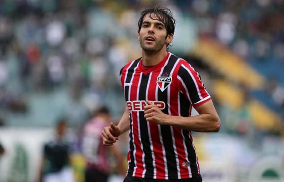 'Você pode não ser influenciado pelo vírus, mas sim pela economia', diz Kaká, sobre o coronavírus