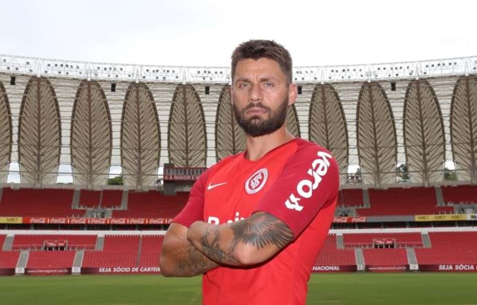 Sobis: "Não tinha outro clube na cabeça a não ser o Inter"