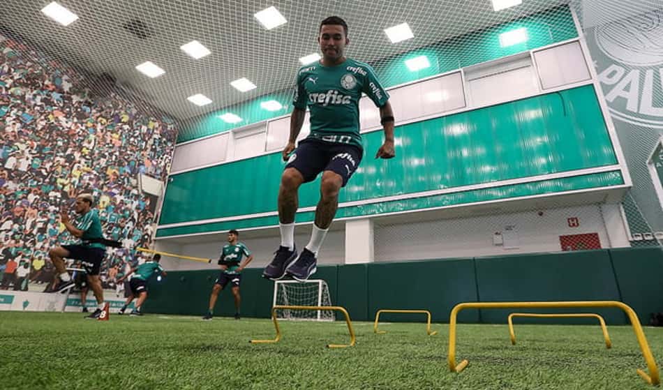 Nova regra do futebol chinês pode aumentar 'novela Dudu' no Palmeiras