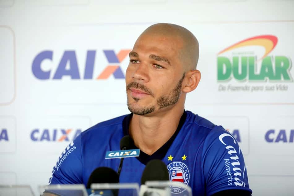 Nilton está a caminho do CSA, garante presidente do clube