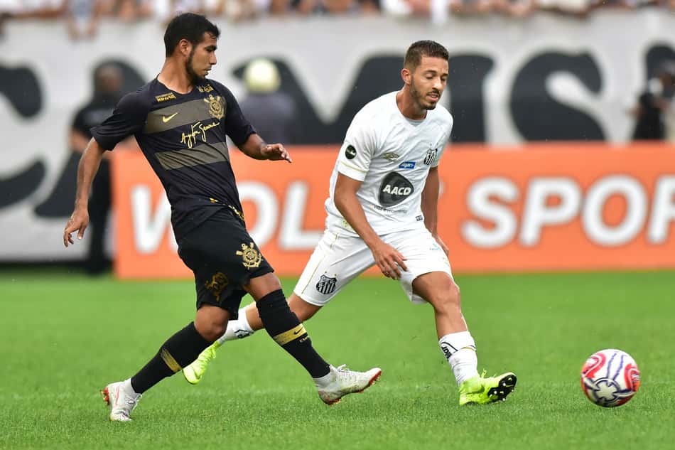 Passes, desarmes e assistência: a estreia dos reforços do Corinthians em 2019