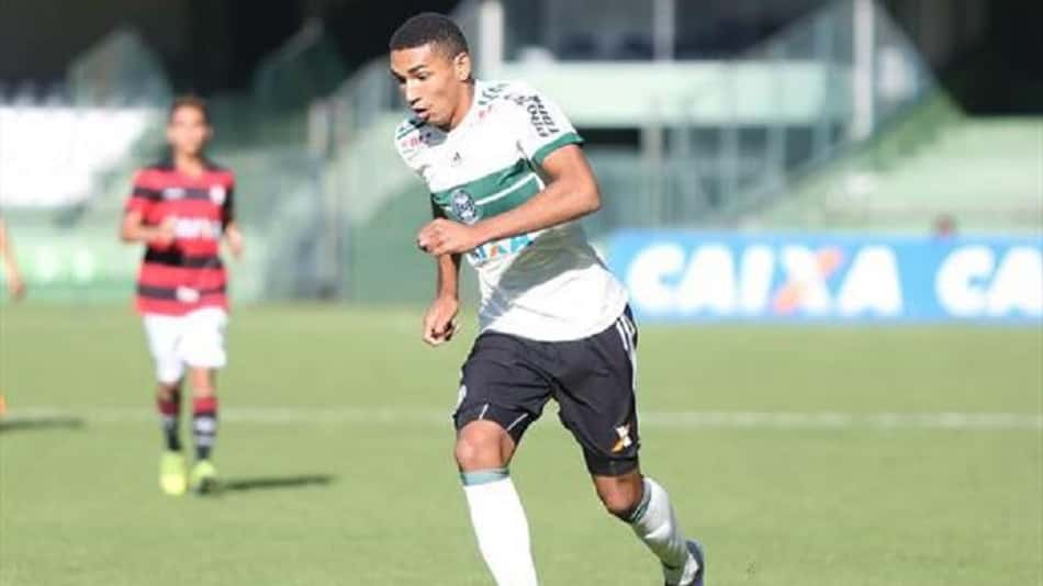 Com camisa 9 em destaque, Coritiba busca chegar às oitavas da Copinha