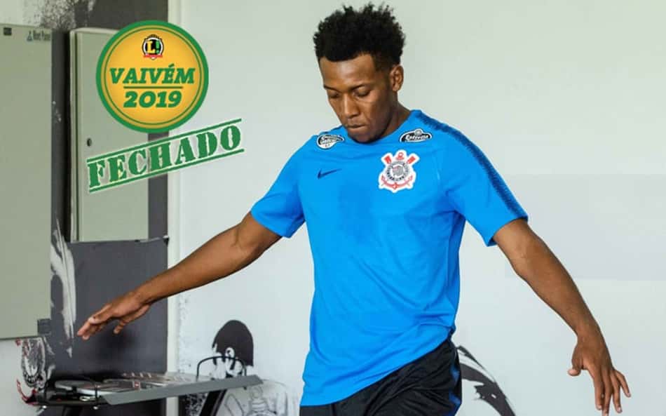 Corinthians vende lateral-esquerdo Moisés para o Bahia