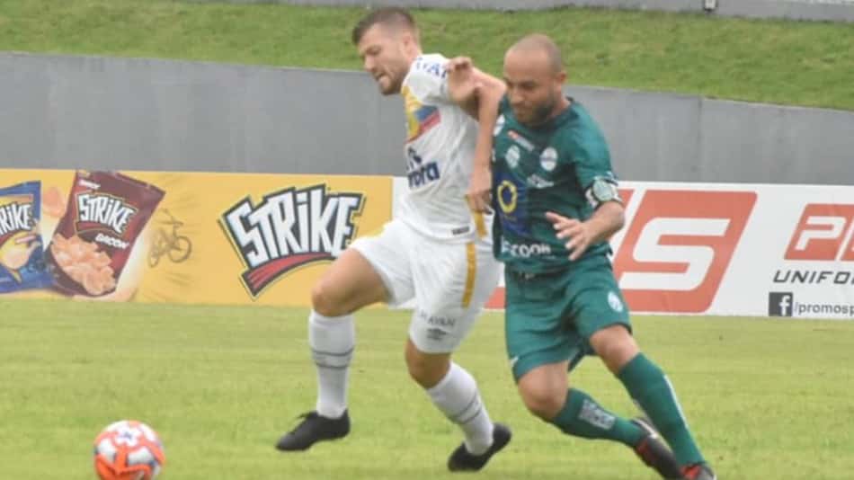Com time alternativo, Chape só empata no Campeonato Catarinense
